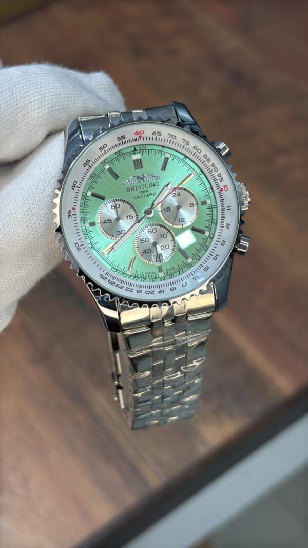 Breitling Legendary Navitimer Chronograph Quartz - Image 6