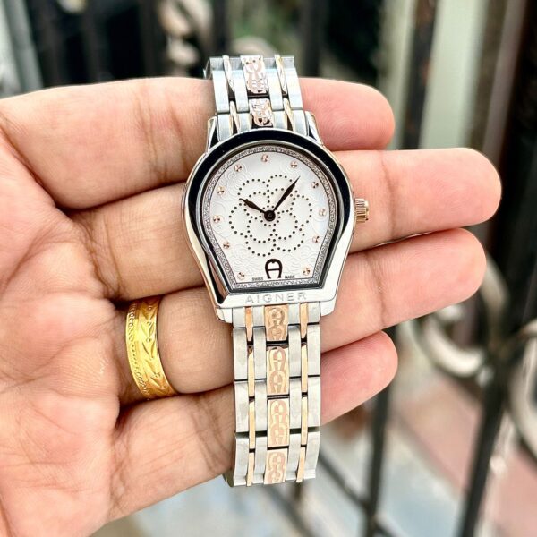 Aigner M A111303