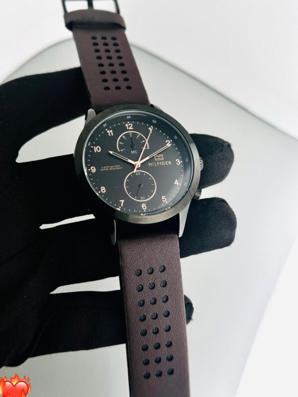 Tommy Hilfiger Multifunction - Image 2