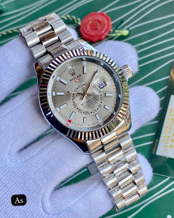 Rolex Sky Dweller Quartz - Image 4
