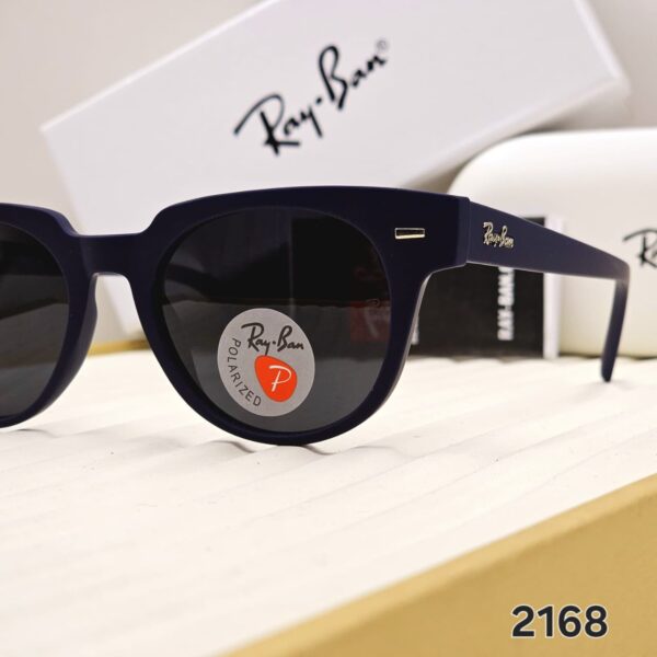 Ray-Ban Wayfarer Polarized Sunglass - Image 11