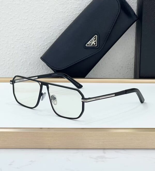 Prada PR 18WV Sunglass