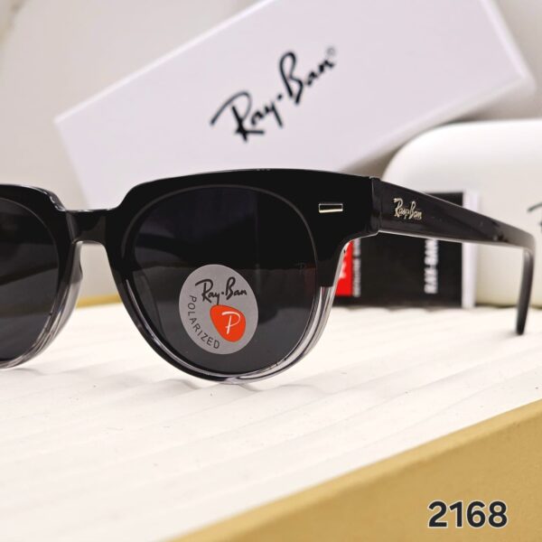 Ray-Ban Wayfarer Polarized Sunglass - Image 7